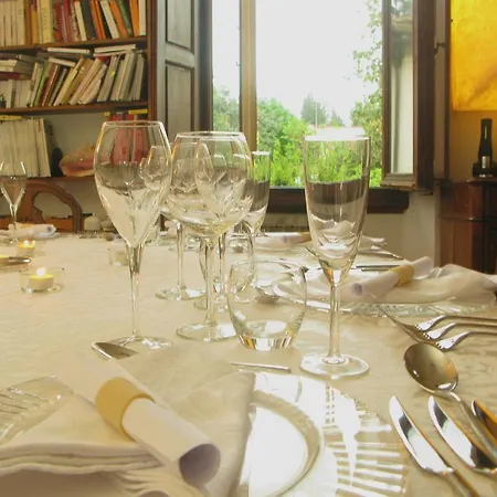 Nocleg ze śniadaniem Gourmet B&B Giglio Bianco